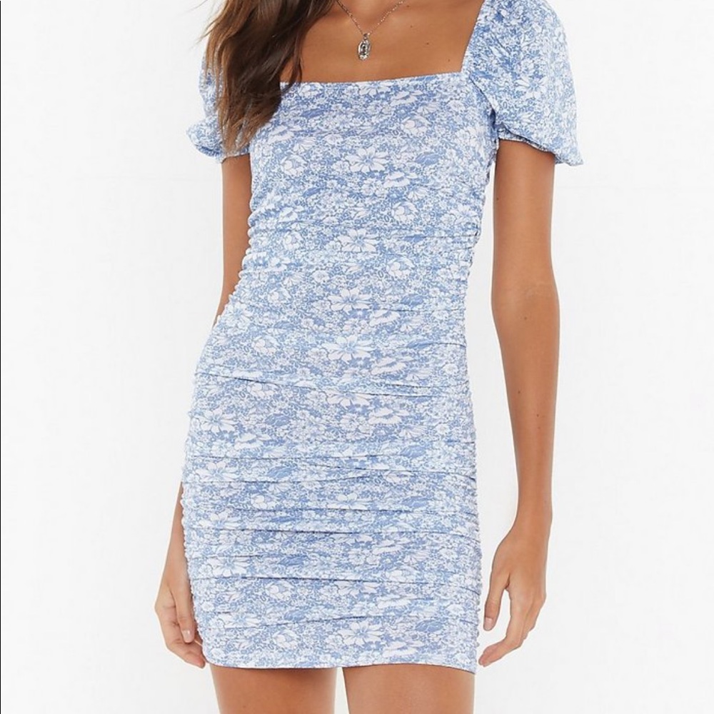 Floral square neck Bodycon dress